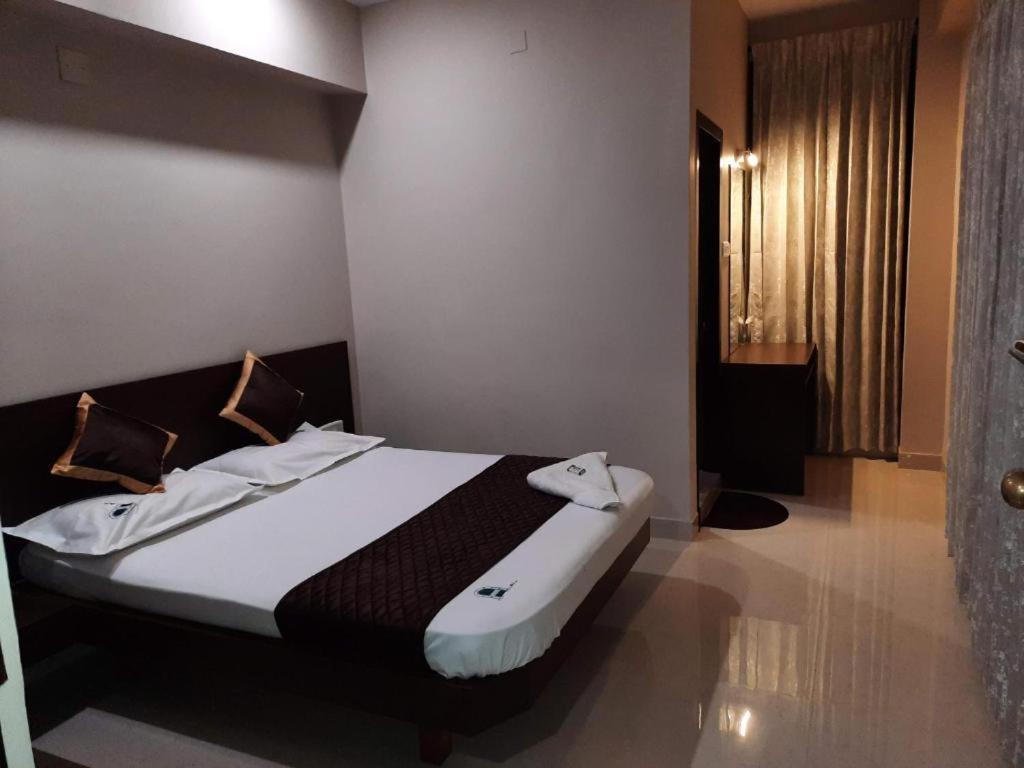 Hotel Aiba Regency Kojambuttúr Kültér fotó