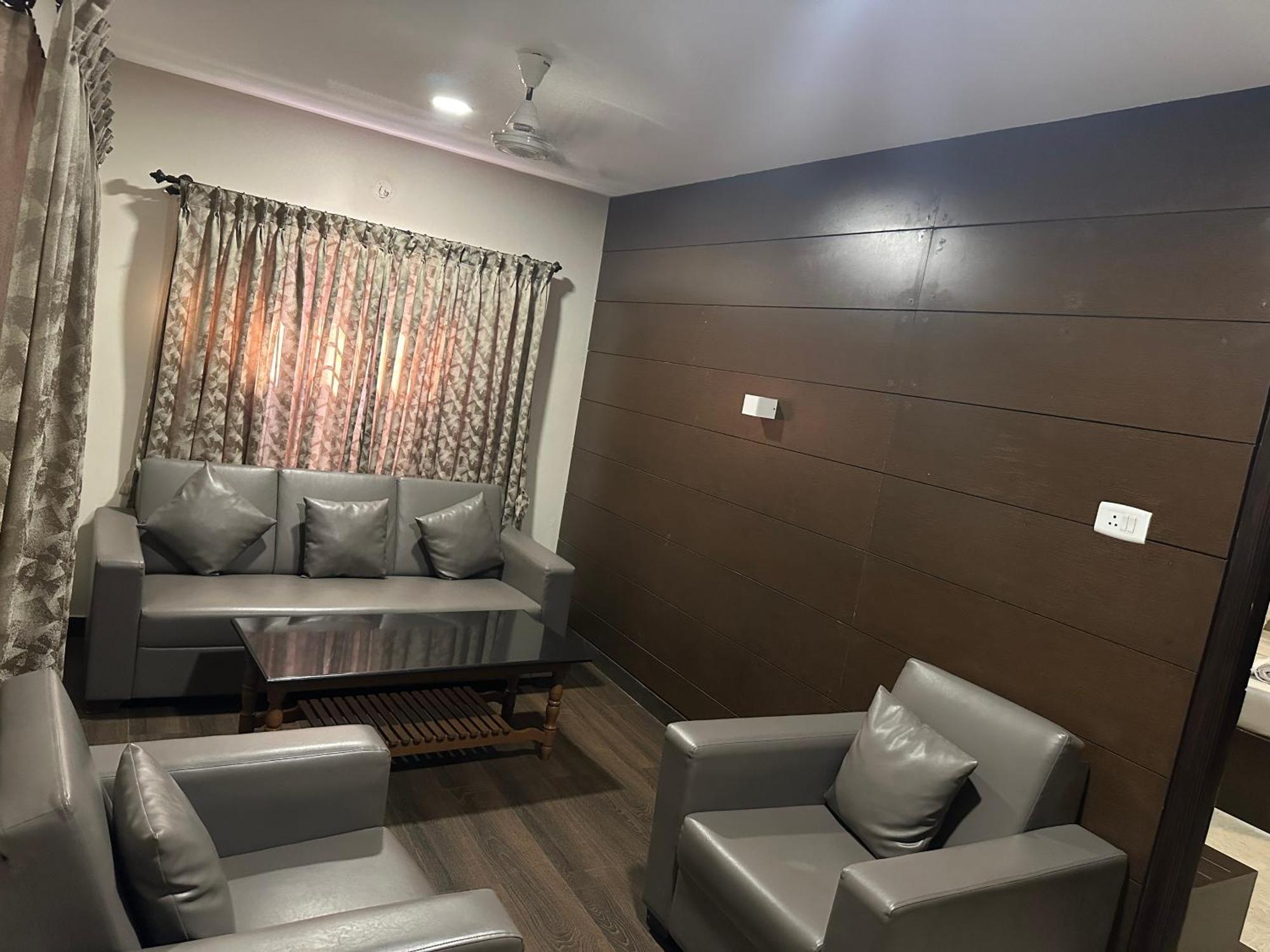 Hotel Aiba Regency Kojambuttúr Kültér fotó